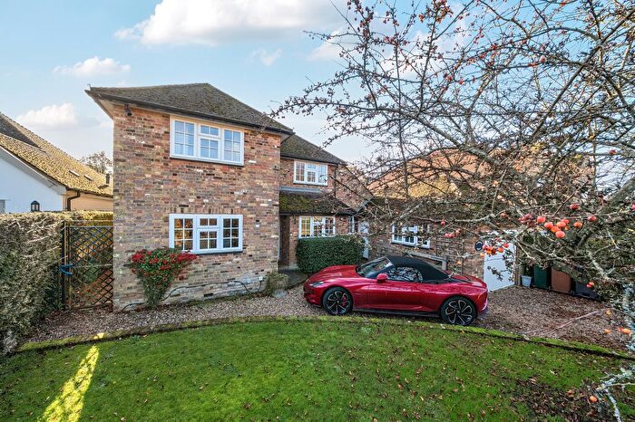 4 Bedroom Detached House For Sale In Little Windmill Hill, Kings Langley, WD4