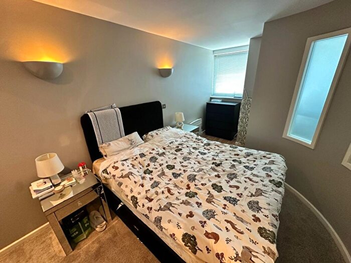 1 Bedroom Apartment To Rent In Water Lane, Leeds, West Yorkshire, LS11