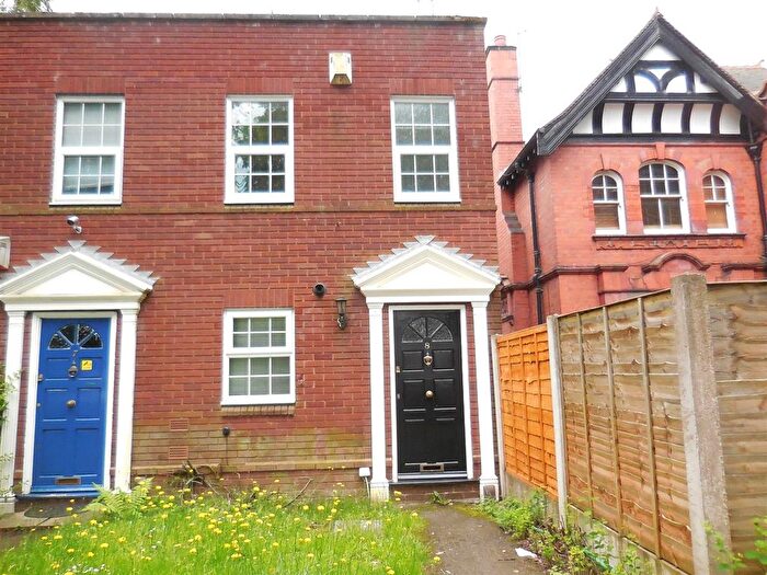 2 Bedroom End Of Terrace House To Rent In Park Avenue, Wolverhampton, WV1
