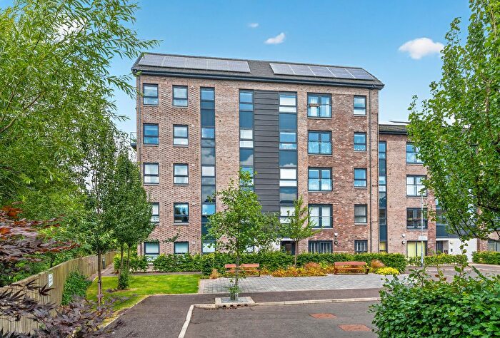 2 Bedroom Flat For Sale In Riverford Court, Glasgow, Glasgow City, G43
