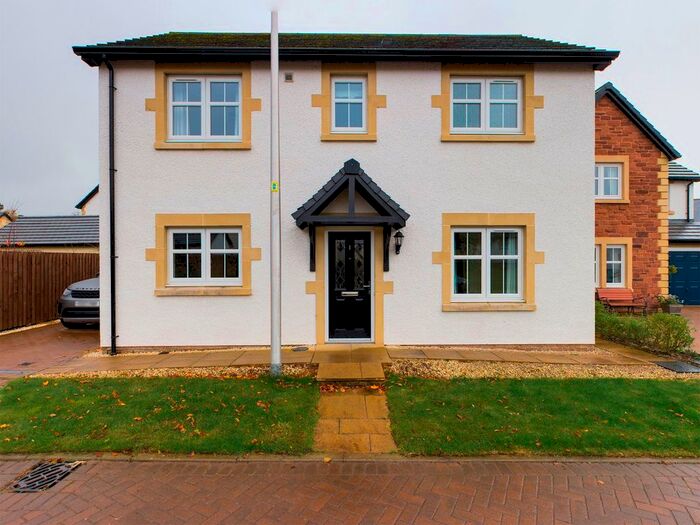 3 Bedroom Detached House To Rent In Covenanters Way, Biggar, ML12