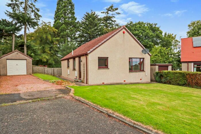 3 Bedroom Bungalow To Rent In Cameron Drive, Falkland, Cupar, Fife, KY15