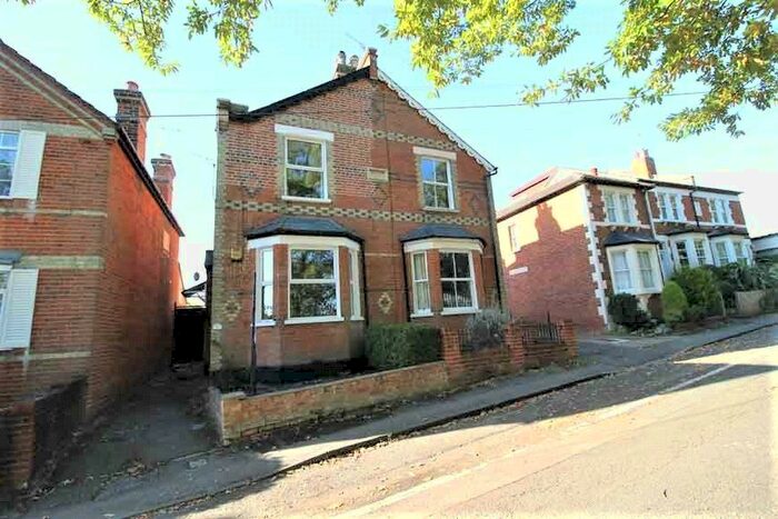 2 Bedroom Semi-Detached House To Rent In Bridge Road, Ascot, SL5