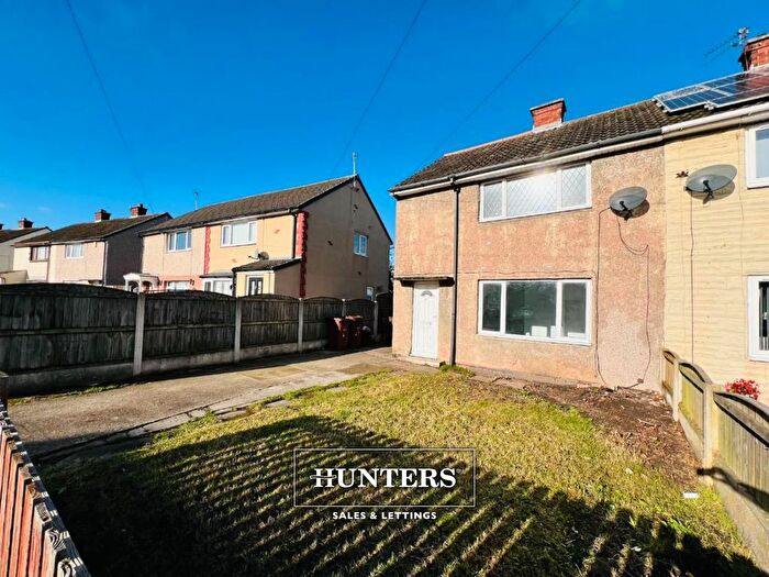2 Bedroom Semi-Detached House To Rent In Orchard Head Drive, Pontefract, WF8