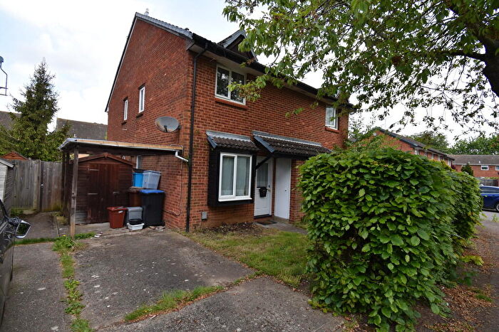 1 Bedroom Semi-Detached House To Rent In Forresters Drive, Welwyn Garden City, AL7