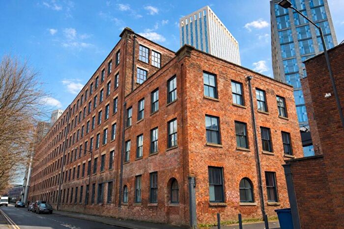 1 Bedroom Apartment For Sale In Crusader Mill, Chapeltown Street, Manchester, M1