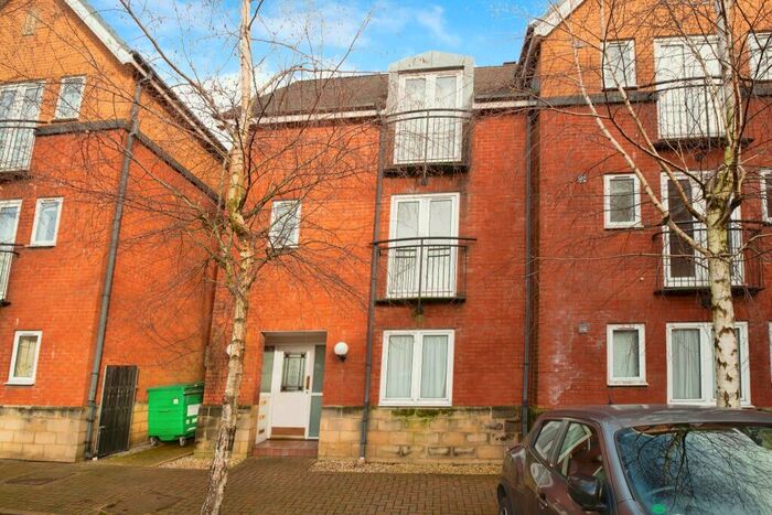 2 Bedroom Apartment To Rent In Halliard Court, Barquentine Place, CF10
