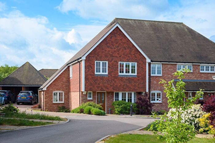 3 Bedroom End Of Terrace House For Sale In Fullers Way, Biddenden, Ashford, TN27