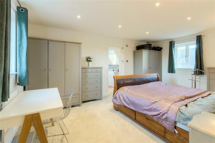 5 Bedroom Detached House To Rent In Manor Farm Close, Walgrave, Northamptonshire, NN6