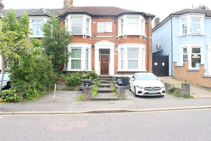 1 Bedroom Flat To Rent In Argyle Road, Ilford, IG1