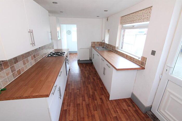 3 Bedroom Detached House To Rent In Eastgate, HU13