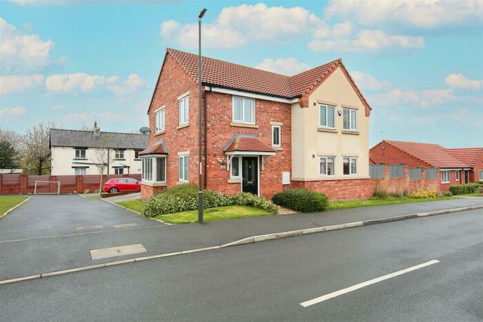 4 Bedroom Detached House For Sale In Traversgate, Calow, Chesterfield, S44