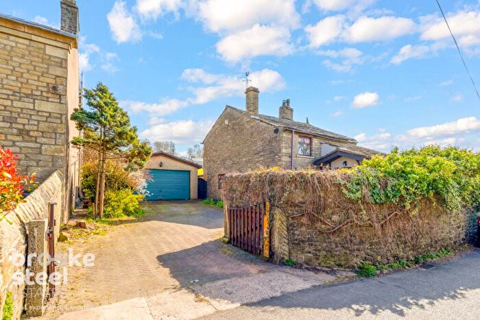 3 Bedroom Detached House For Sale In Chatterton Road, Chatterton Village, Stubbins, BL0
