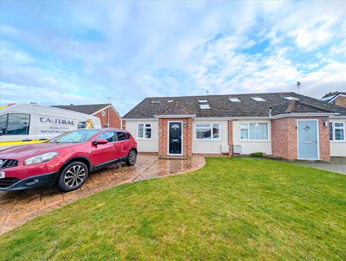 5 Bedroom Semi Detached House For Sale In Maltings Road, Brightlingsea, CO7
