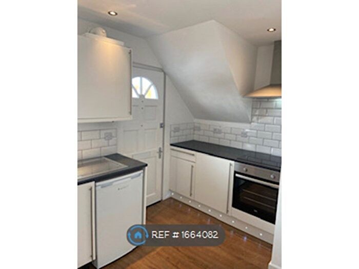 1 Bedroom Flat To Rent In Hanover Road, Plymouth, PL3