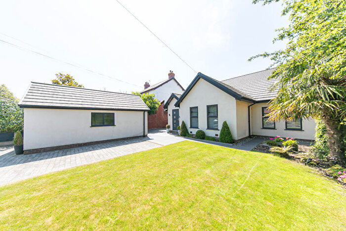4 Bedroom Detached House For Sale In No., Hardhorn Road, Poulton-le-Fylde, Lancs, FY6