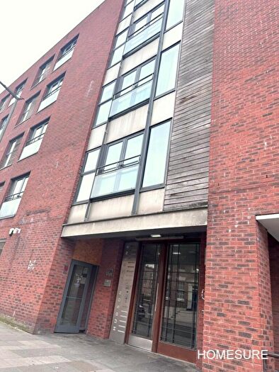 2 Bedroom Apartment To Rent In City Centre, Liverpool, L1