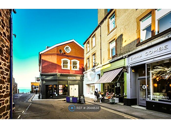3 Bedroom Flat To Rent In Market Place, North Berwick, EH39
