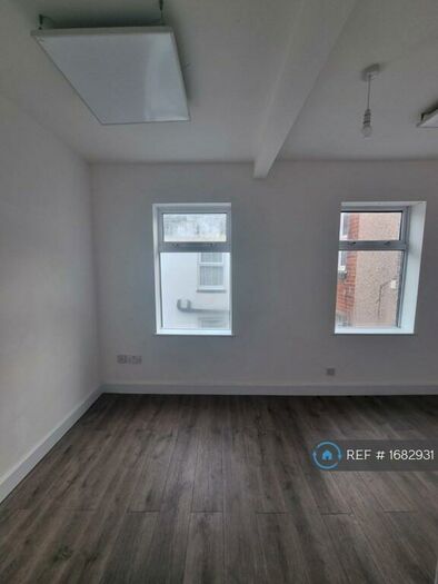 1 Bedroom Flat To Rent In Lord Street, Blackpool, FY1