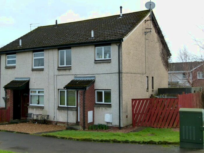 1 Bedroom End Of Terrace House To Rent In Lorimer Place, Carron, Falkirk, FK2