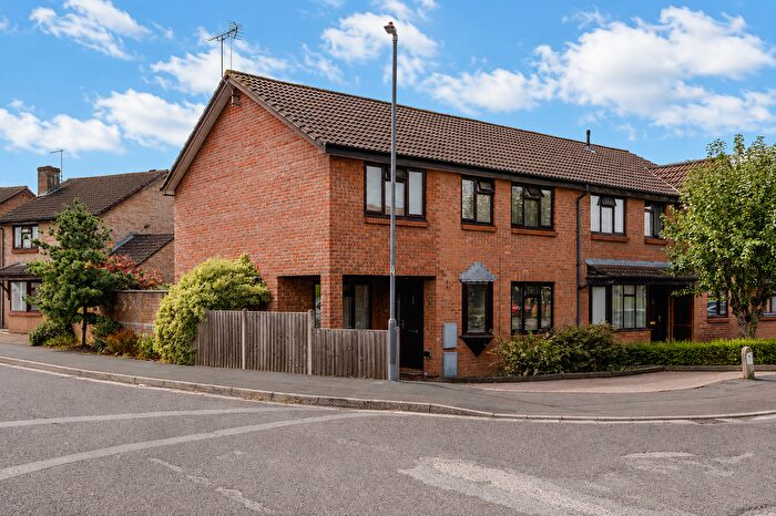 4 Bedroom Semi-Detached House For Sale In Tyrrel Way, Stoke Gifford, Bristol, Gloucestershire, BS34