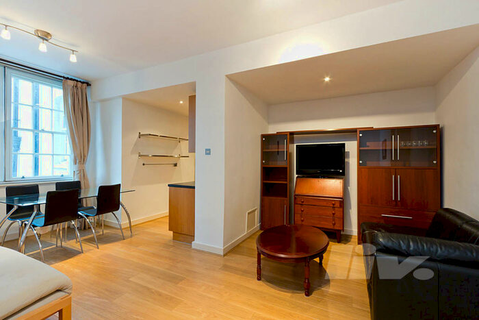 1 Bedroom Flat To Rent In Hanover Gate Mansions, Park Road, Regents Park, NW1