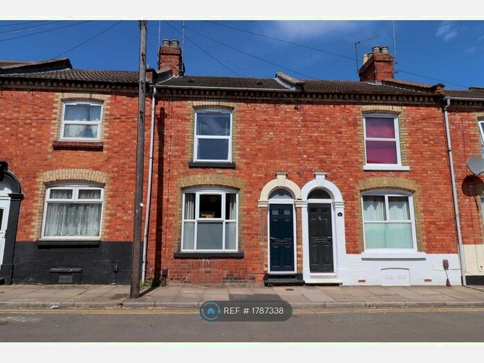 2 Bedroom Terraced House To Rent In Alcombe Road, Northampton, NN1