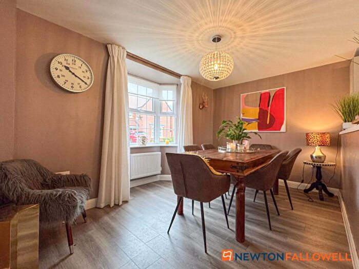 4 Bedroom Detached House For Sale In Victor Way, Fernwood, NG24