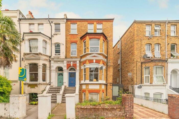 2 Bedroom Flat To Rent In Rosendale Road, London, , West Dulwich, London, SE21
