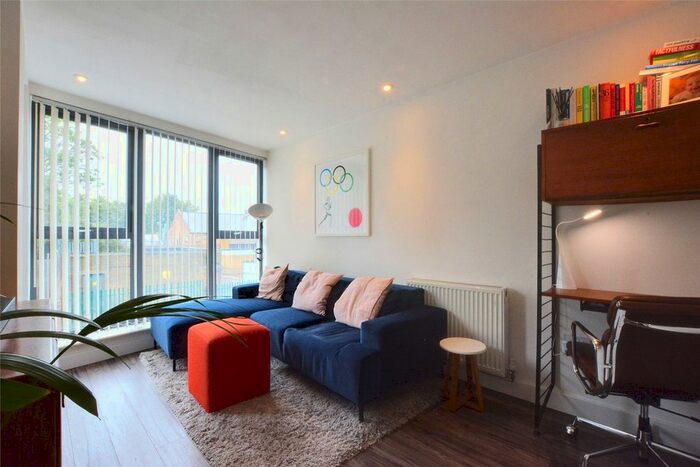 3 Bedroom End Of Terrace House To Rent In Holly Bush Row, Dermody Road, London, SE13