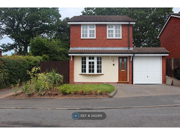 3 Bedroom Detached House To Rent In Neighbrook Close, Webheath Redditch, B97