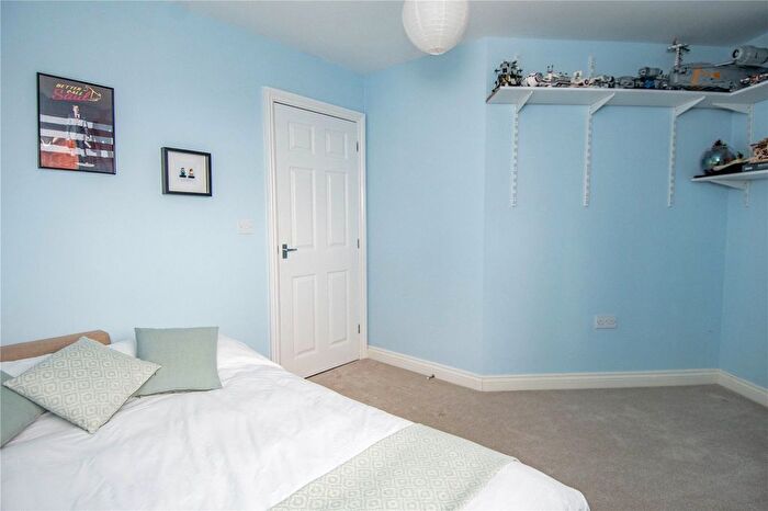 2 Bedroom Semi-Detached House For Sale In Bewell Head, Bromsgrove, Worcestershire, B61
