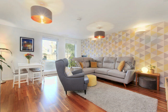 2 Bedroom Flat To Rent In Blueprint Apartments, Balham Grove, Balham, London, SW12