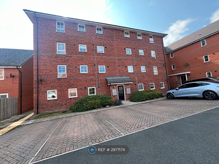 2 Bedroom Flat To Rent In Sunnyway, Newcastle Upon Tyne, NE5