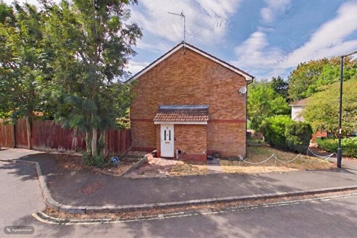 1 Bedroom House For Sale In Springford Gardens, Southampton, SO16