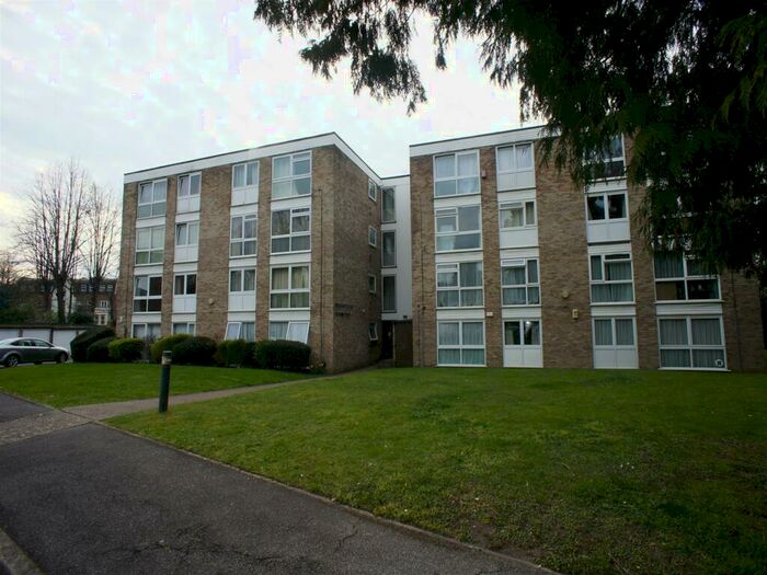1 Bedroom Flat To Rent In Park Road, Beckenham, BR3