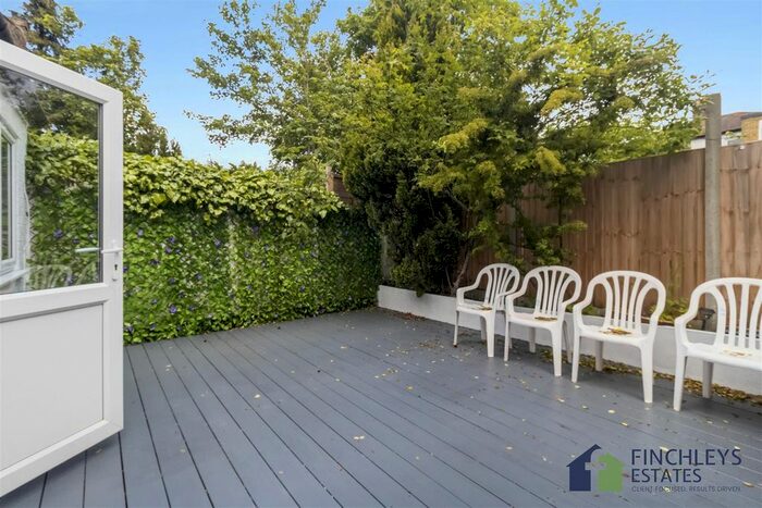 1 Bedroom Flat To Rent In Lichfield Grove, Finchley, London, N3