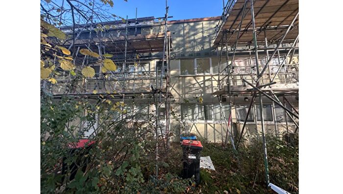 1 Bedroom Property For Sale In Crispin Road, Bradville, Milton Keynes, Buckinghamshire, MK13