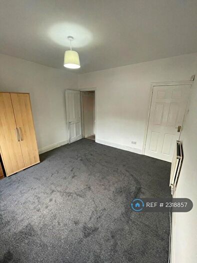 3 Bedroom Terraced House To Rent In Foleshill Road, Coventry, CV6