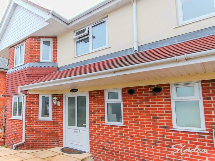 3 Bedroom House To Rent In Christchurch Road, Boscombe East, Bournemouth, BH7