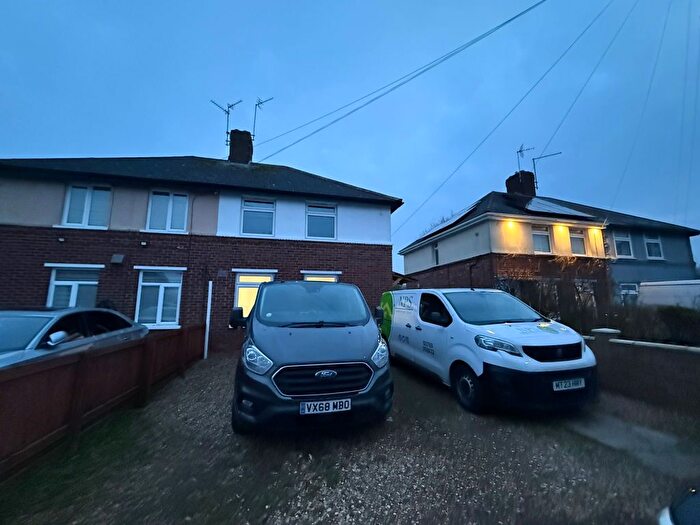 3 Bedroom Semi Detached House For Sale In Goodfellows Road, Spalding, PE11