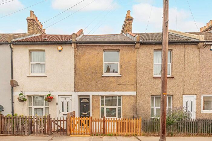 3 Bedroom Terraced House To Rent In Palmerston Road, Thornton Heath, Croydon, CR0