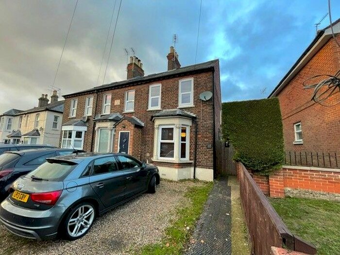 2 Bedroom Property To Rent In Amersham Road, High Wycombe, HP13