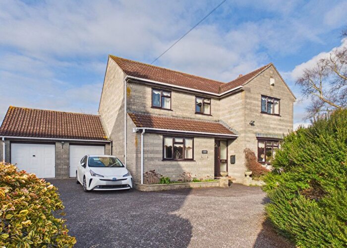 4 Bedroom Detached House For Sale In Behind Berry, Somerton, TA11