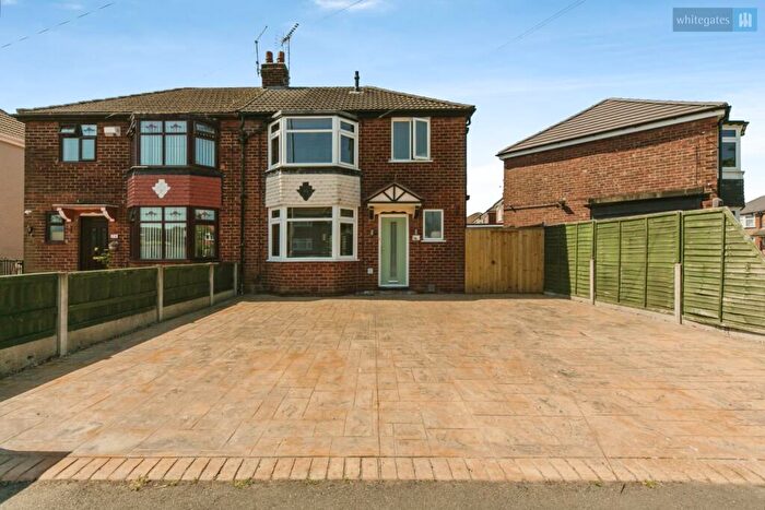 3 Bedroom Semi-Detached House For Sale In Danebank Avenue, Crewe, Cheshire, CW2