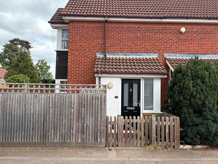 1 Bedroom Semi-Detached House To Rent In Barnsbury Gardens, Newport Pagnell, MK16