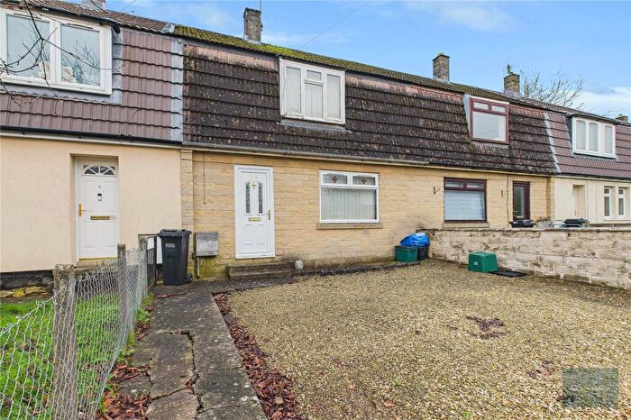 2 Bedroom Terraced House For Sale In Queens Drive, BA2