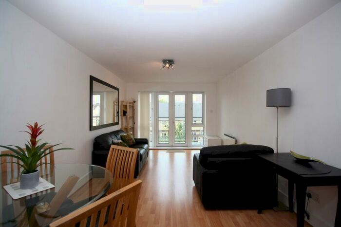 1 Bedroom Flat To Rent In Isle Of Dogs, London, E14