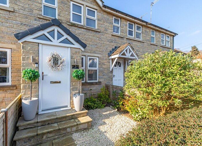 2 Bedroom Town House For Sale In Rombalds Court, Menston, Ilkley, West Yorkshire, LS29