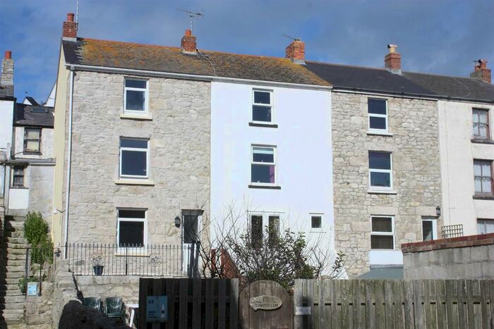 4 Bedroom Semi-Detached House To Rent In Clements Lane, Portland, DT5